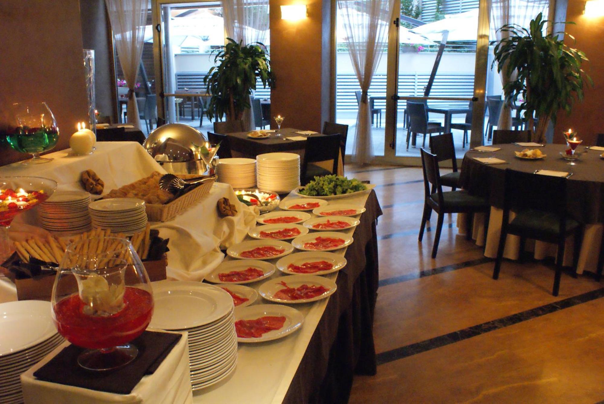 Hotel Calissano Alba  Zewnętrze zdjęcie
