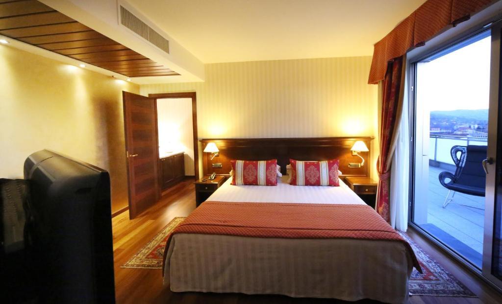Hotel Calissano Alba  Pokój zdjęcie