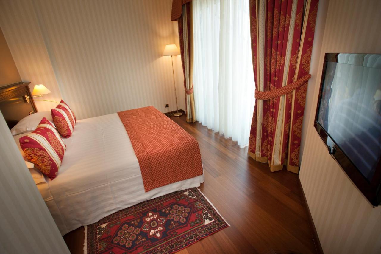 Hotel Calissano Alba  Zewnętrze zdjęcie